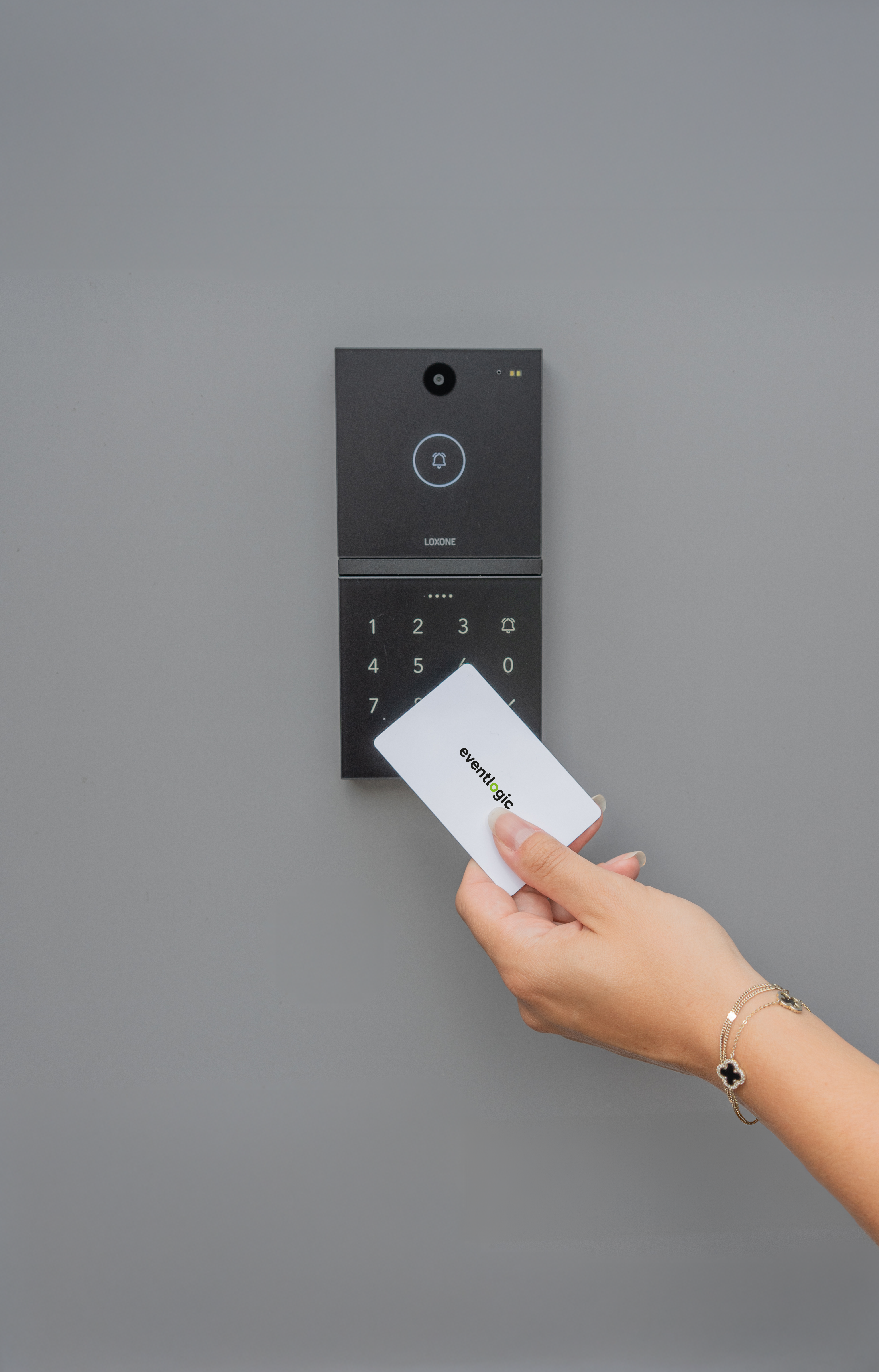 Slimme toegang met NFC pas